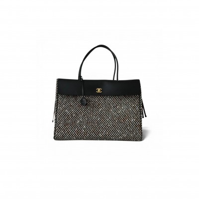 CHANEL MASTER XXL URBAN ESSENTIAL SHOPPING TOTE BLACK CALFSKIN AND MULTI TWEED GOLD HARDWARE (43*33*17.5cm) 
